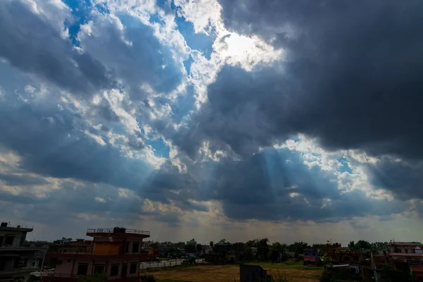 Heavenly Sun Rays Dark Clouds Blue Sky Selective Focus — Stock Photo, Image