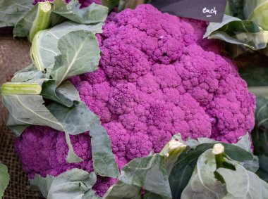 Borough Market, Londra 'da renkli karnabahar