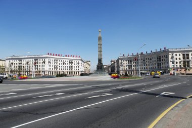 Güneşli bir yaz gününde Belarus Bobruisk Ortodoks Kilisesi