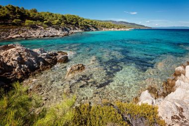 Kavourotrupes Beach, Sithonia, Halkidikya, Yunanistan için görünümü.