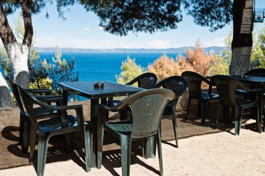Beach, Sithonia, Yunanistan Halkidikya yakınındaki küçük cafr.