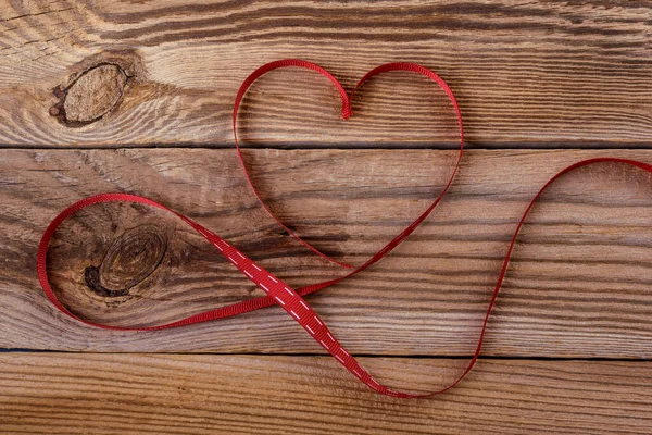 Taşra Ahşap Arka Planda Sevgililer Günü Kalpleri Üst Manzara — Stok fotoğraf