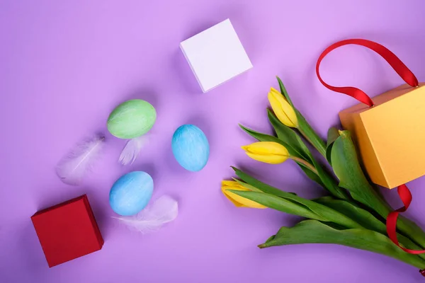 Spring Tulips Eggs Top View Easter Day Background — Stock Photo, Image