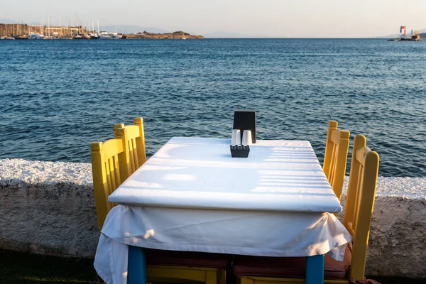 Tische Bodrum Stadt Der Nähe Der Schönen Ägäis Strandcafé Meer — Stockfoto