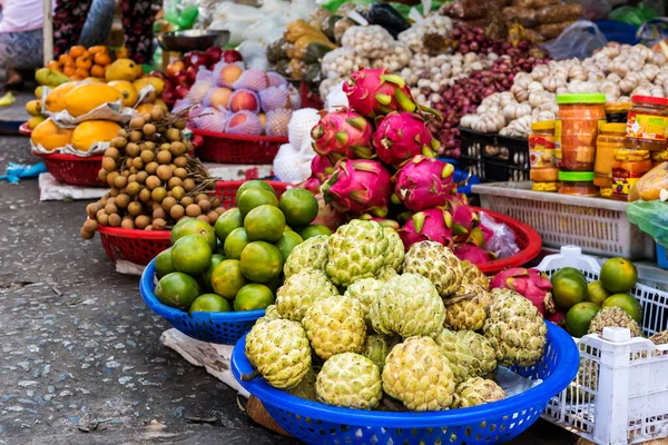 Obst Und Gemüse Auf Dem Wochenmarkt Vietnam — Stockfoto