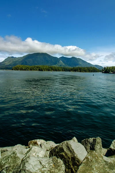 Nubes Sobre Las Montañas Distancia Tofino Vancouver Island Canadá — Foto de Stock