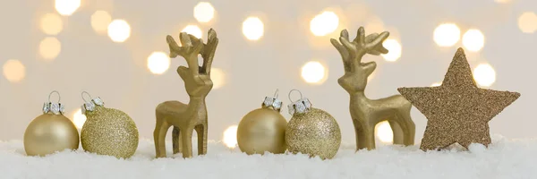 Coleção Itens Natal Ouro Neve Branca Com Luzes Brilhantes Fundo — Fotografia de Stock