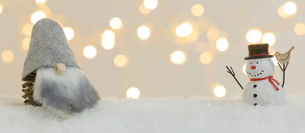 Noël Gnome Décoratif Bonhomme Neige Jouets Sur Neige Blanche Avec — Photo