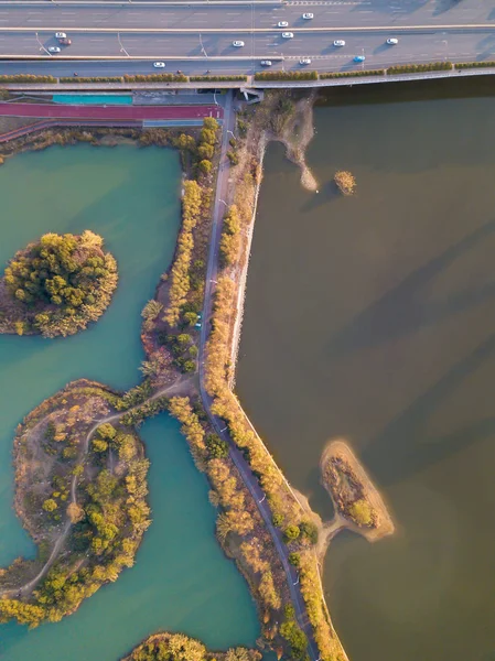 Hava manzarası, ormanlar ve göller