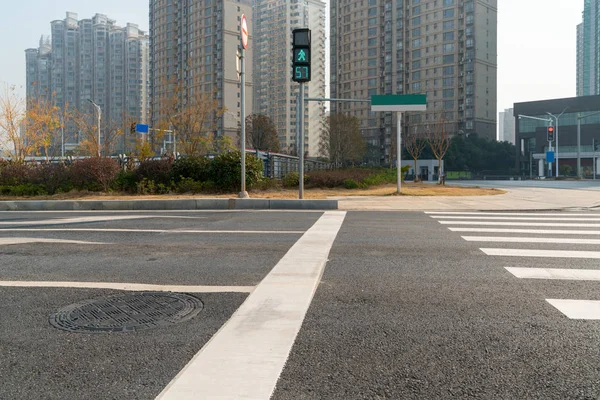 Aleja ulicy stulecia w Szanghaju Lujiazui, Chiny. — Zdjęcie stockowe