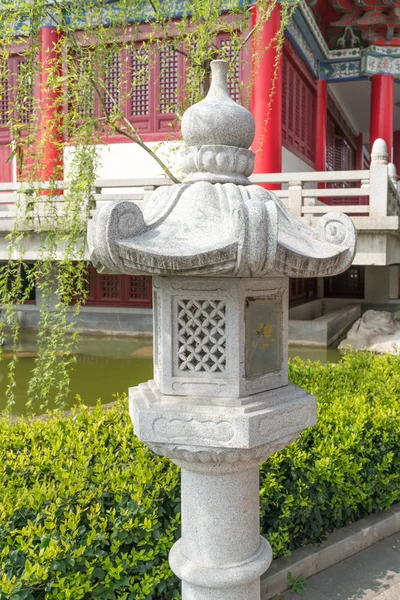 Lâmpadas em templo chinês — Fotografia de Stock