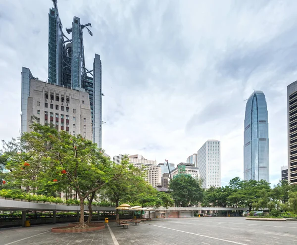 Modern business center in hongkong — Stock Photo, Image