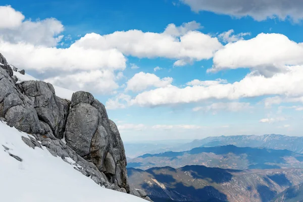 View of snow covered mountains at winter sason — Stock Image View Snow Covered Mountains Winter Sason Stock Picture