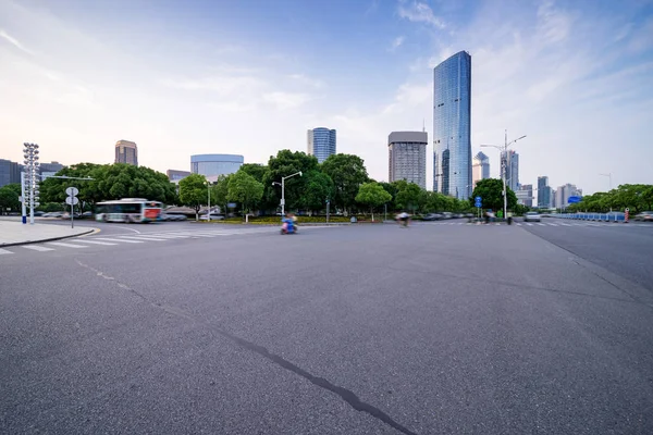 中国上海のストリートシーンの世紀の通り｜Lujiazui. — ストック写真