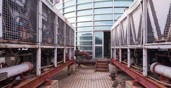 中国工业用电机泵 — 图库照片