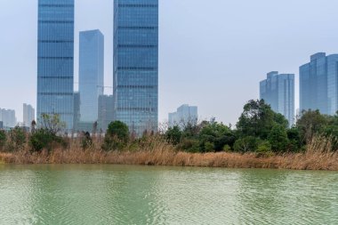 Çin 'deki Lakeside modern ofis binası