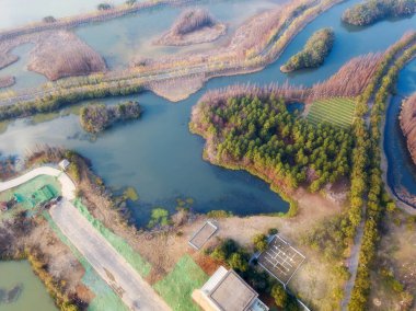 Hava manzarası, ormanlar ve göller