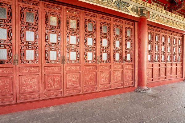 Puerta Puerta Madera Roja Arquitectura China Antigua Jardín — Foto de Stock