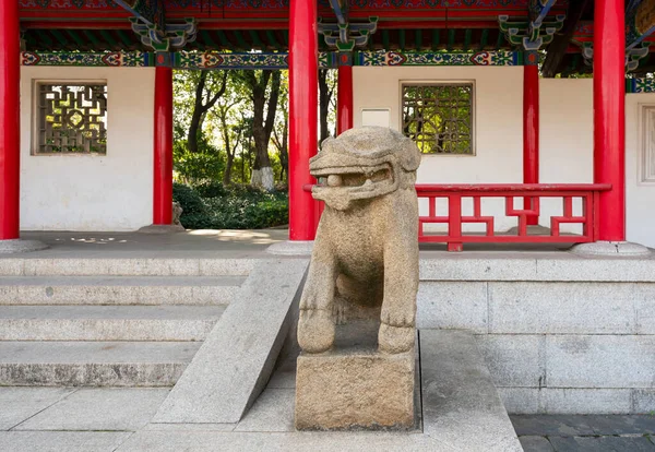 Sculpture Lion Pierre Symbole Protection Puissance Asie Orientale Particulier Chine — Photo