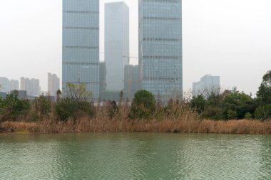 Çin 'deki Lakeside modern ofis binası