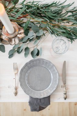 Bir düğün tablo rustik tarzı dekorasyon