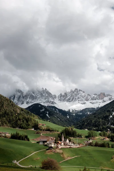 Kuzey İtalya'nın Dolomit Alpler'de görünümünü — Stok fotoğraf