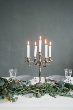 Bir düğün tablo rustik tarzı dekorasyon