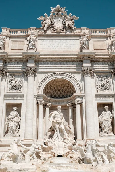 Tour in Italia, Roma. Fontana di Trevi — Foto Stock