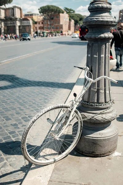 Viaggia per l'Italia. Strade di Roma — Foto Stock