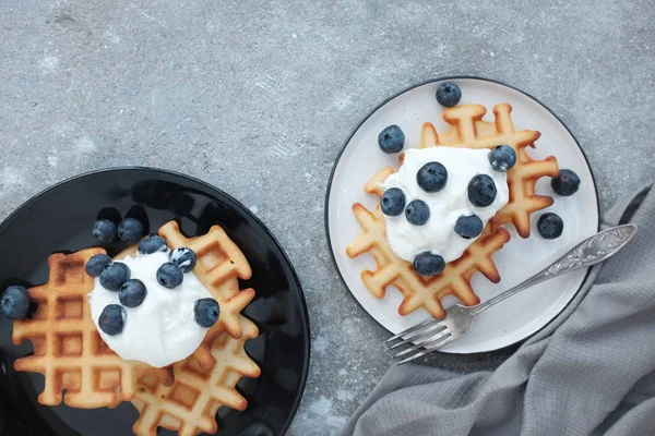 Viennese Waffle Ice Cream Blueberries View Breakfast Concept — Stock Photo, Image