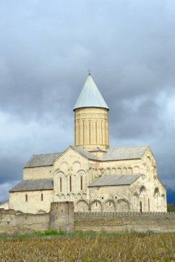 Gündüz Tiflis, Gürcistan 'da şehir manzarası.