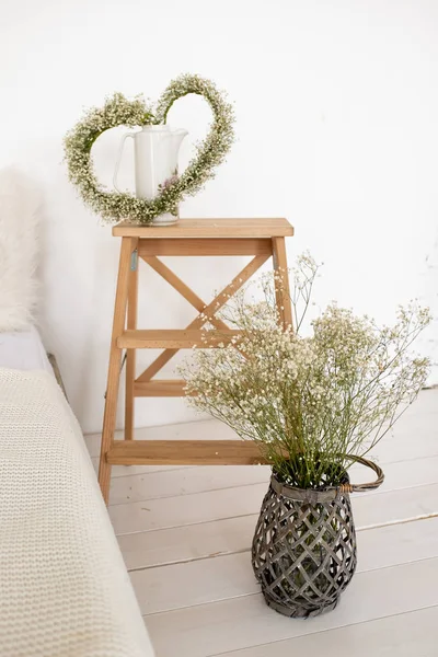 White Dried Flowers Vase — Stok fotoğraf