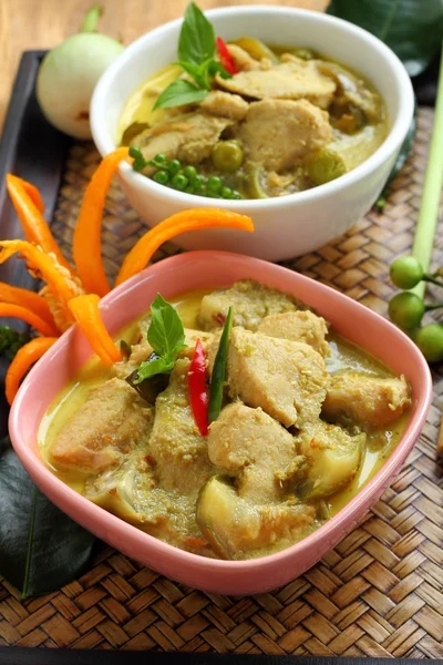 Comida de caril verde . — Fotografia de Stock