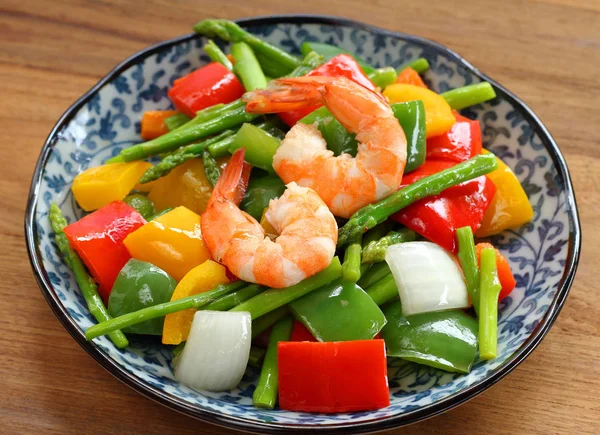 Shrimp and mixed vegetable stir fried. — Stock Photo, Image