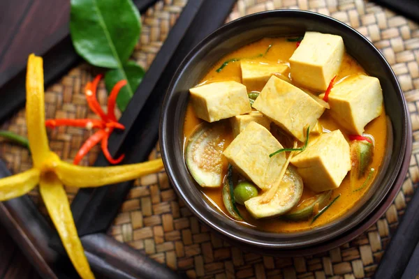 Zöld curry Tofu növényi élelmiszer. — Stock Fotó