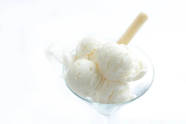 Coconut ice cream is sweet food. — Stock Photo, Image