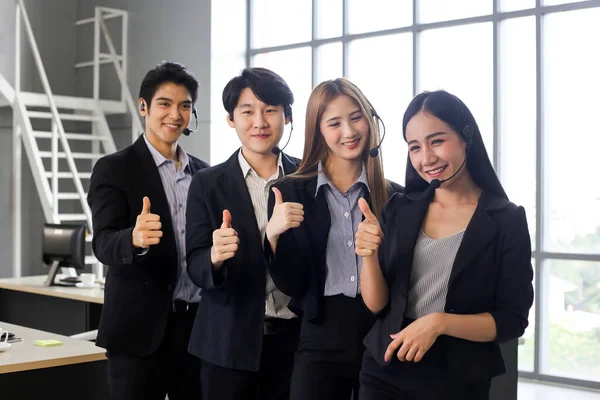 Asia Group Call Center Workers Confident Business Team Headset Office — 스톡 사진