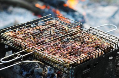 ızgara et açık havada.