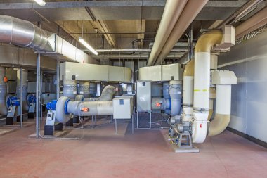 Egzoz ile teknik Oda