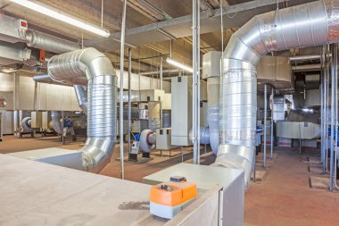 Egzoz ile teknik Oda