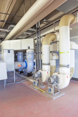 Egzoz ile teknik Oda