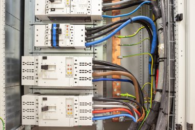 sigortası elektrik kabin içinde