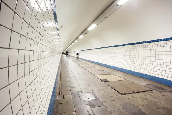 trafiğe kapalı bisiklet tünel