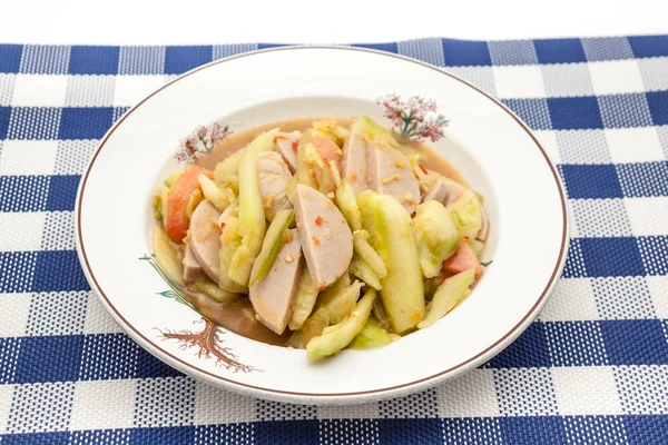 Thailändischer Salat mit Gurken — Stockfoto