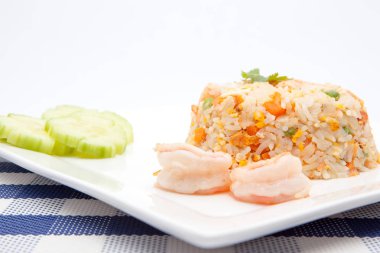 Bir plaka üzerinde Tayland gıda