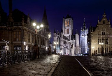 Ghent üç kuleleri