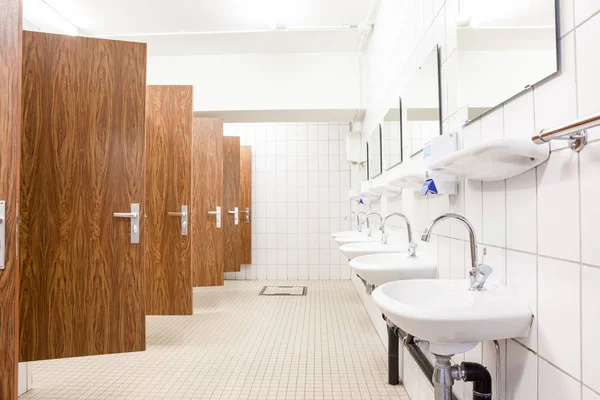 Doors from toilets and sinks — Stock Photo, Image