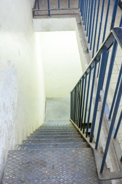 bir binada merdiven