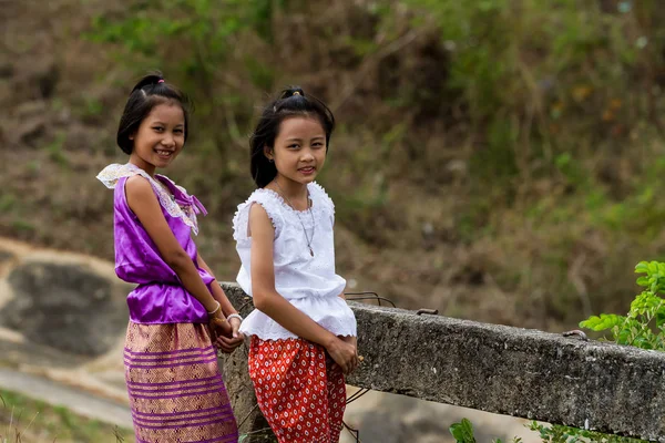 Dvě thajské dívky — Stock fotografie