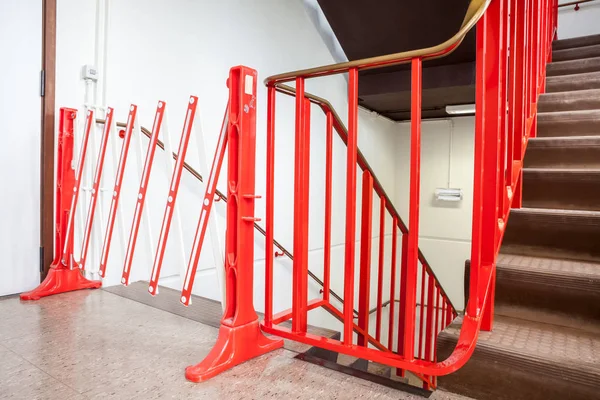 Escalera en un edificio —  Fotos de Stock